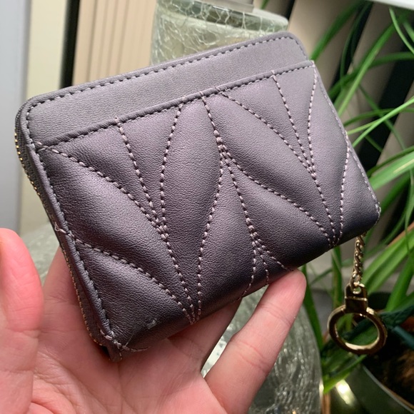 Authentic Kate Spade Quilted leather zip wallet ❤️ - Picture 3 of 7